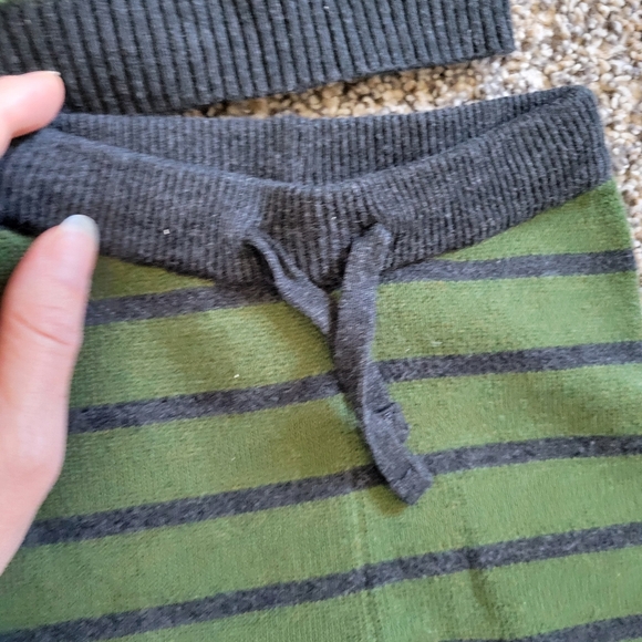 Sweater set top + pants - Picture 3 of 6